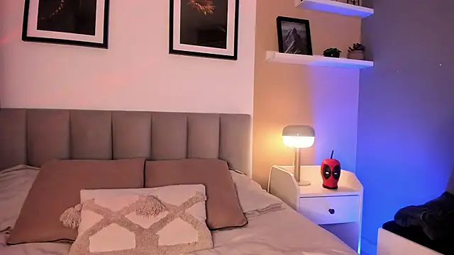 Violetta_Nur's cam snapshot