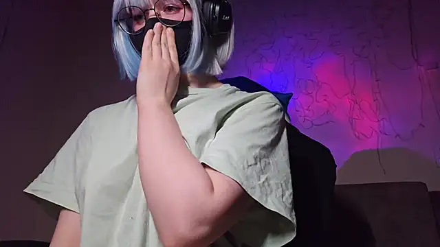 DanaWard's cam snapshot