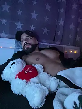 1Richrichard1's cam snapshot