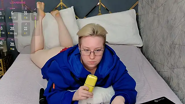 AlexandraGreen's cam snapshot