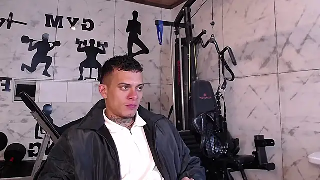 MrJustin_'s cam snapshot