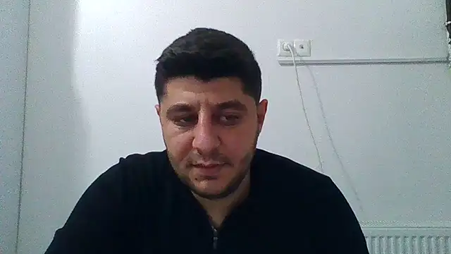 erkekkkadam's cam snapshot