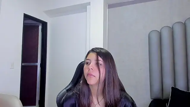 Charlotte-Star's cam snapshot