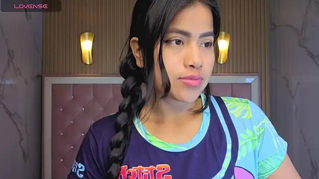 Victoria_b_'s cam snapshot