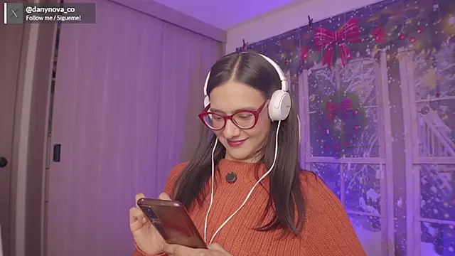 DanyNova_Co's cam snapshot