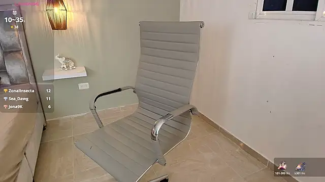 Natash_khalal's cam snapshot