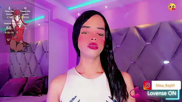 Nina_Keyli's cam snapshot