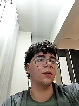 Freak_b4by's cam snapshot