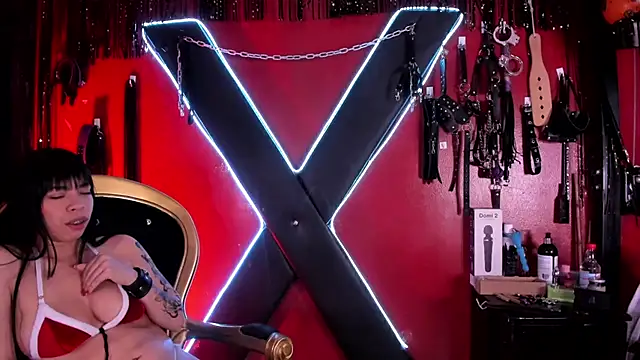 alexa_n_alex's cam snapshot