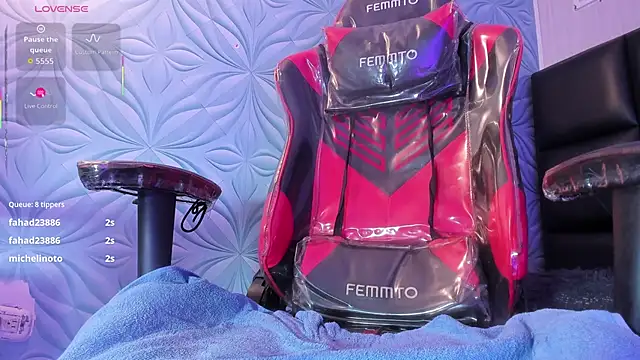 Milk_max_18's cam snapshot