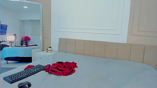 AriaMorena_'s cam snapshot