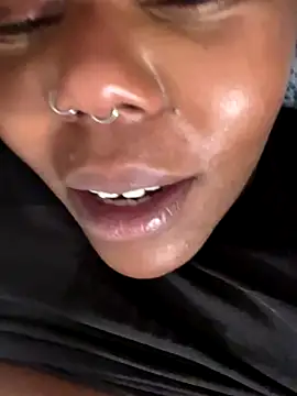 Goddess_Nafeesha's cam snapshot