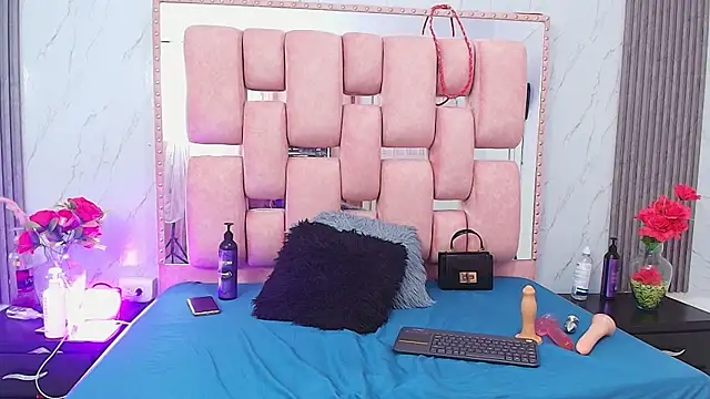 SofiaSommers's cam snapshot