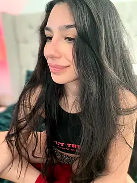 LoveLillyy's cam snapshot