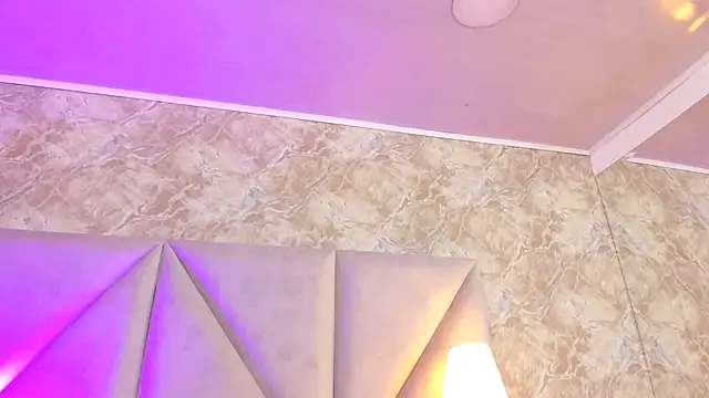 Viiolet_Stone's cam snapshot