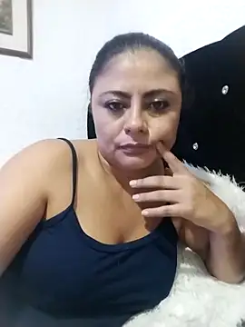 ElizabethWeil's cam snapshot