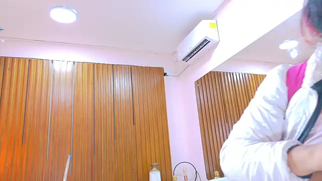 SilvanaCapelli's cam snapshot