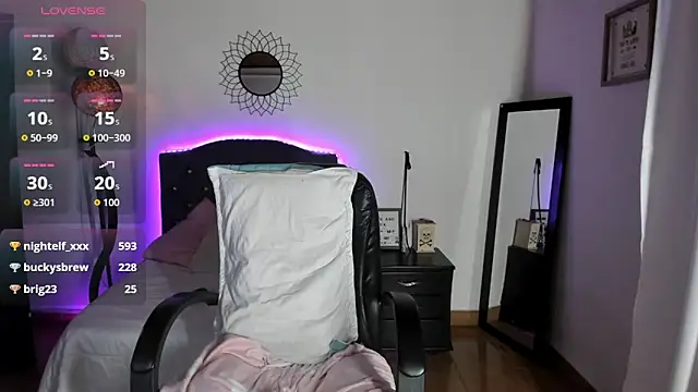 _lia_baby's cam snapshot