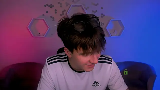 travis_wolf_ live sex cam