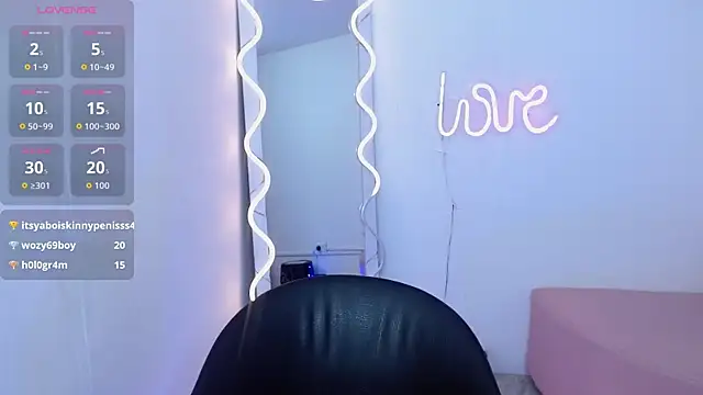 Sandyy_tay's cam snapshot