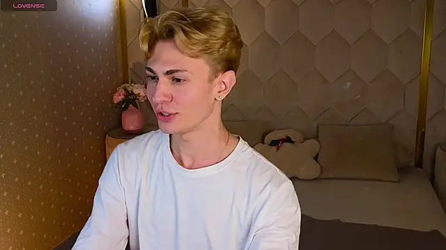 Even_Vrot live sex cam