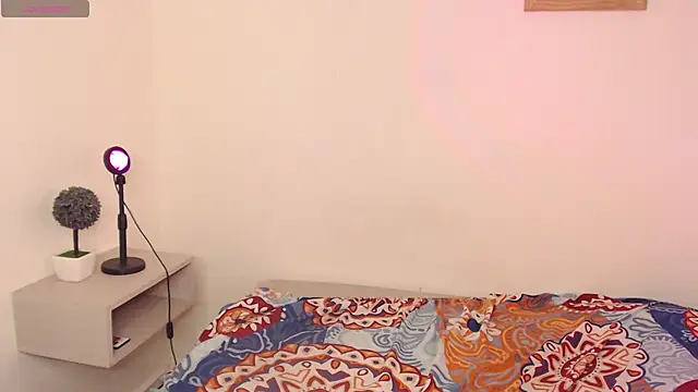 michaela_cox's cam snapshot