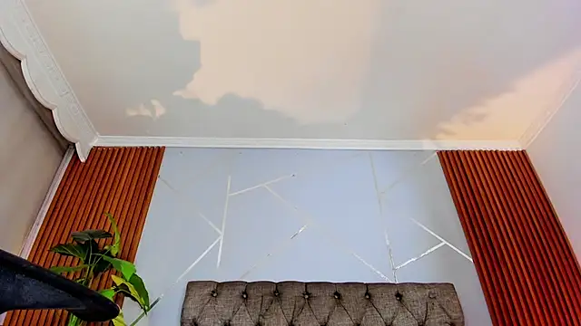 charlottee_white's cam snapshot