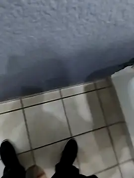 Leofj007 live sex cam