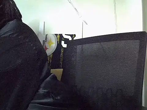 Brown_sexy's cam snapshot