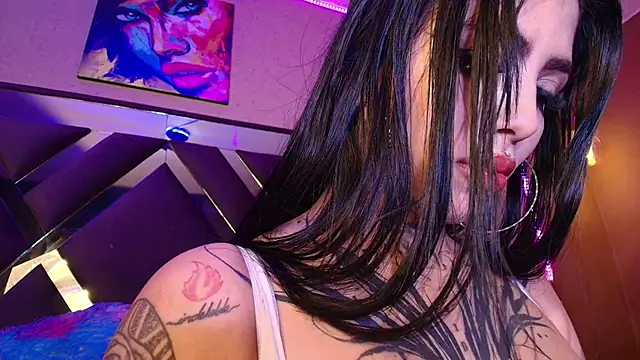 SamanthaaSutra's cam snapshot