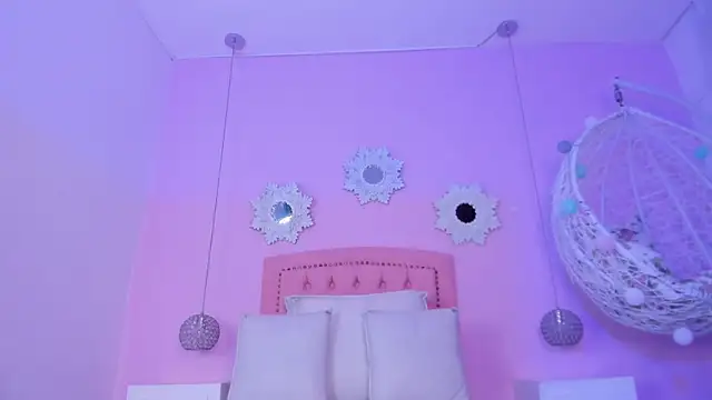 CannelaSmith's cam snapshot