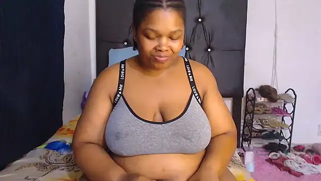 BigbootyNickyx's cam snapshot