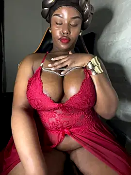 QUEEN_NOBUHLE_777's cam snapshot