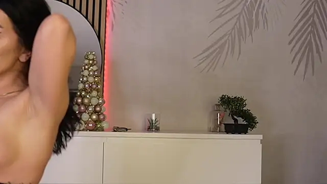 Miss_Denisse's cam snapshot