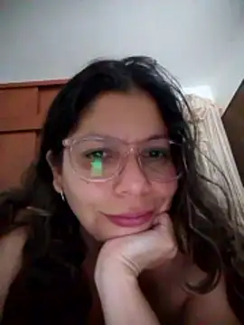 Carliina_Soussa's cam snapshot