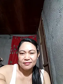 Everleigh_mom's cam snapshot