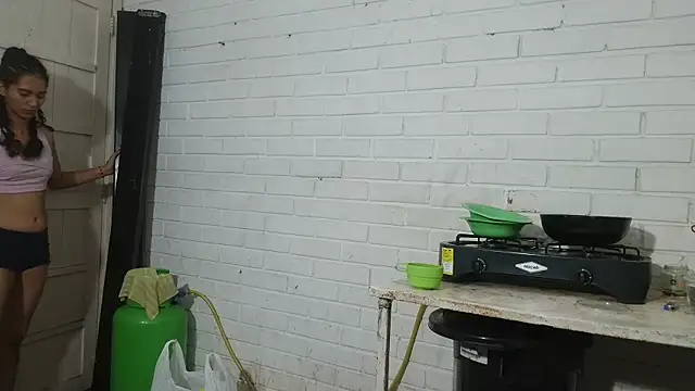 valeriaswang_Lucas's cam snapshot