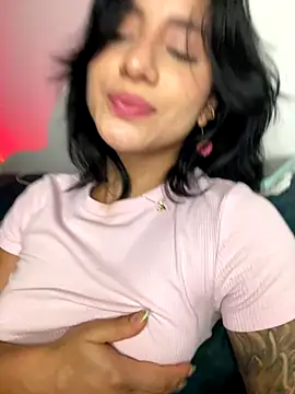 Ale_Lewis's cam snapshot