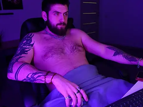 Mike_Platano's cam snapshot