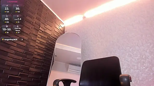 Brizza_H033's cam snapshot