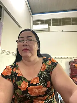 Alinat_'s cam snapshot