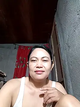 Everleigh_mom's cam snapshot