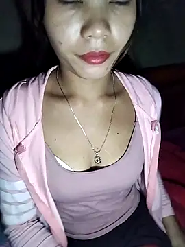 gugu0022's cam snapshot