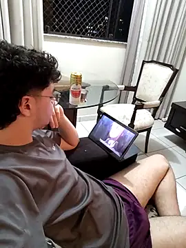 Freak_b4by's cam snapshot