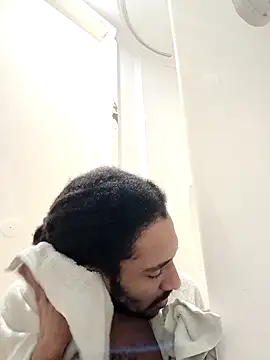 Mikaaa97 live sex cam