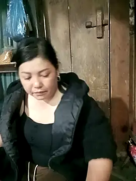 sary-hot2x's cam snapshot