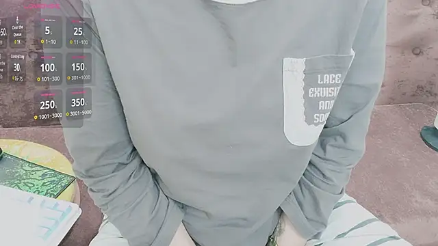 Sophie_Secret's cam snapshot