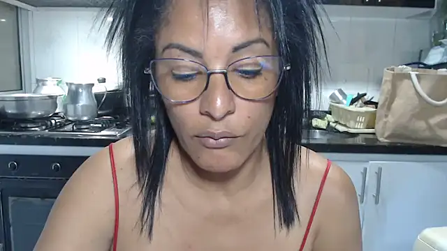 kateleyagrey's cam snapshot