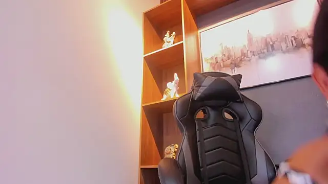 Alahia_Rodriguez live sex cam