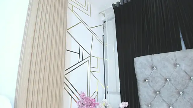 Arianaa_Jones_'s cam snapshot